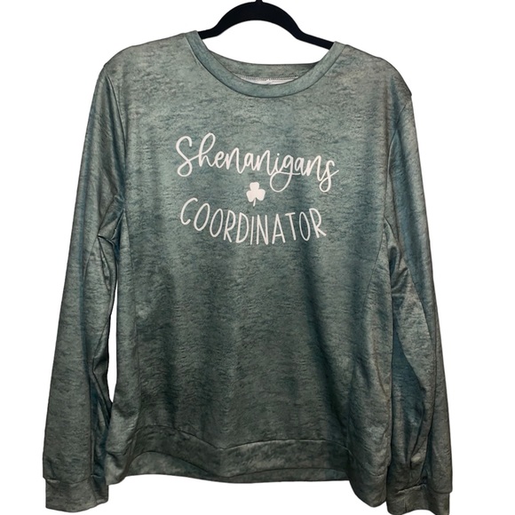 St. Patrick’s Day Sweatshirt Green Shenanigans Coordinator Size 2XL - Picture 1 of 7